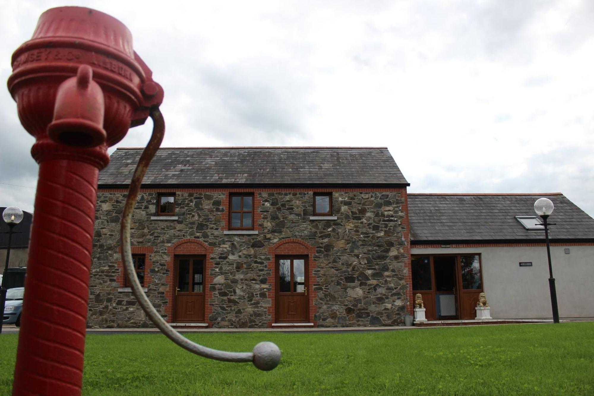 Avoca Lodge Lisburn Exteriör bild